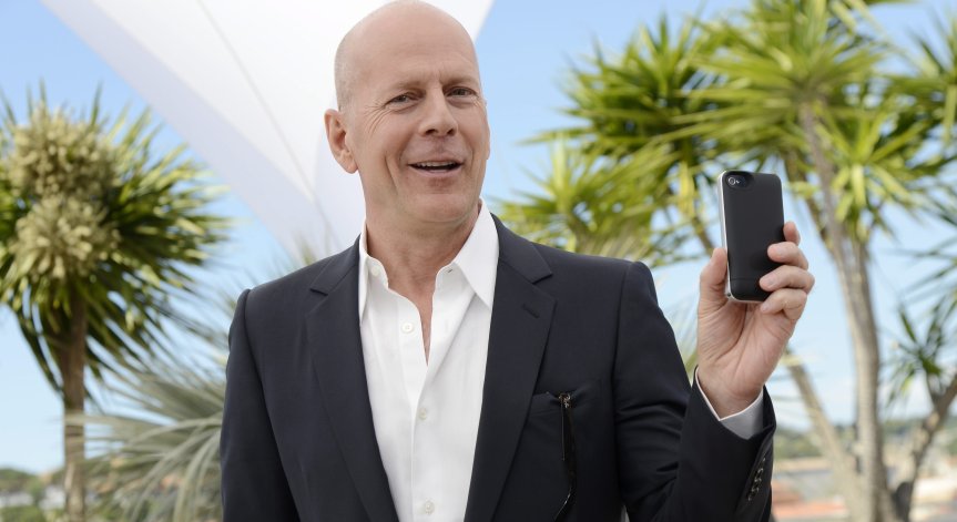 Кошмар: Брус Уилис е диагностициран с нелечима деменция