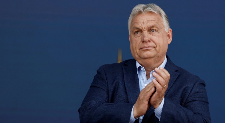 Орбан проведе спешна среща.