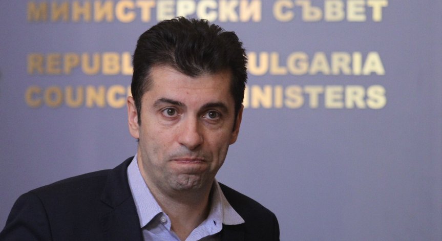 Петков с благодарност към Столтенберг: България е НАТО