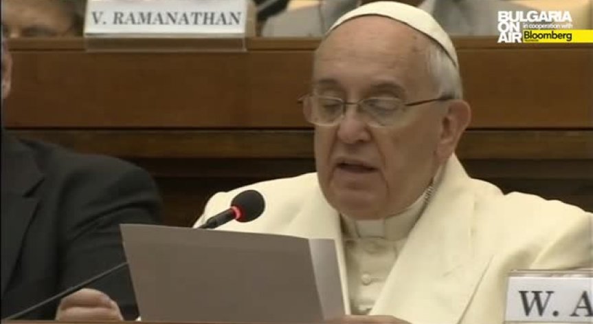 Папа Франциск призна съществуването еволюцията и Големия взрив
