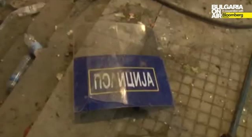 Македонската полиция преследва въоръжена група край Куманово
