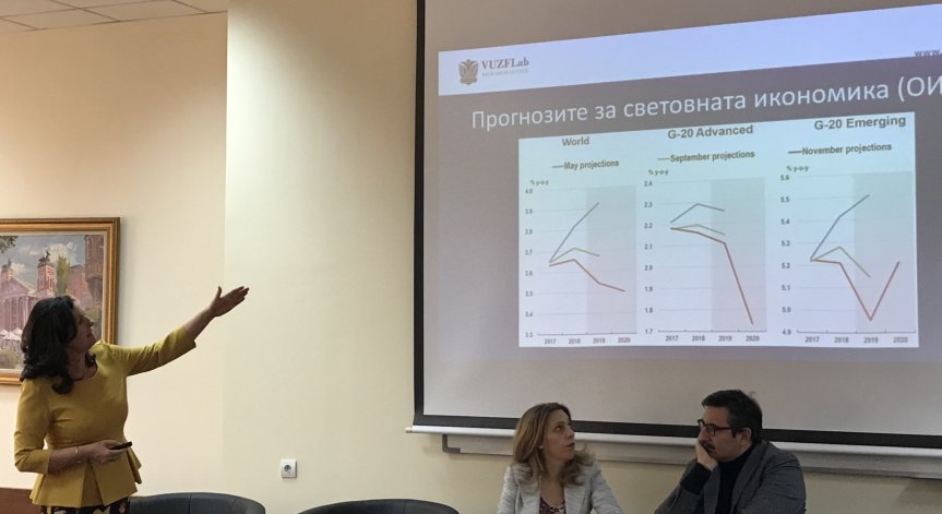 VUZF Lab: Рисковете за влошаване на българската икономика нарастват