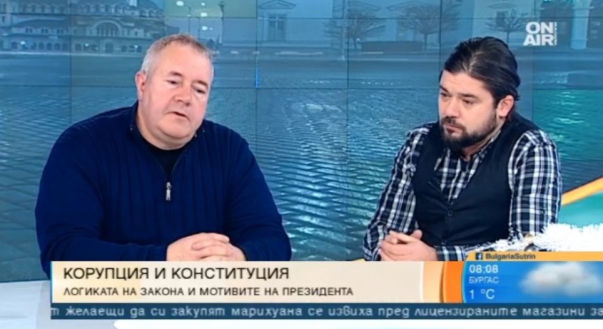 Президентът искал да се позиционира в разделението 