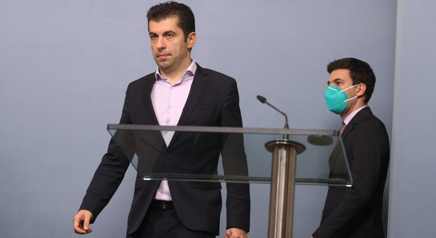 Премиерът Петков отново дава показания по случая с Божков