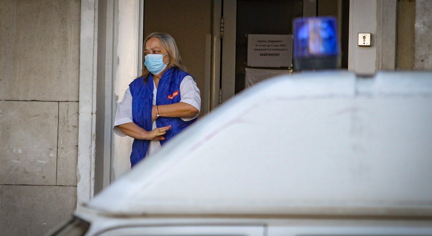Черна статистика: 7 починали и 234 новозаразени у нас