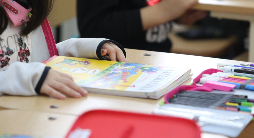 Кацаров каза кога учениците могат да се върнат в клас