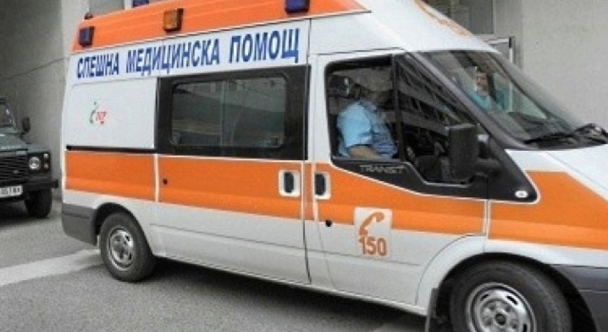 Счупени нос и челюст за бургазлия след скандал за жена