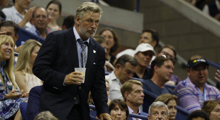 Нова жалба срещу Болдуин, играел си на руска рулетка с оръжието