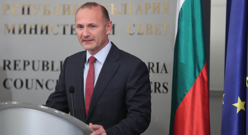 Министър Христов опроверга Петков за въглищните централи: Тези хора нямат никакви компетенции