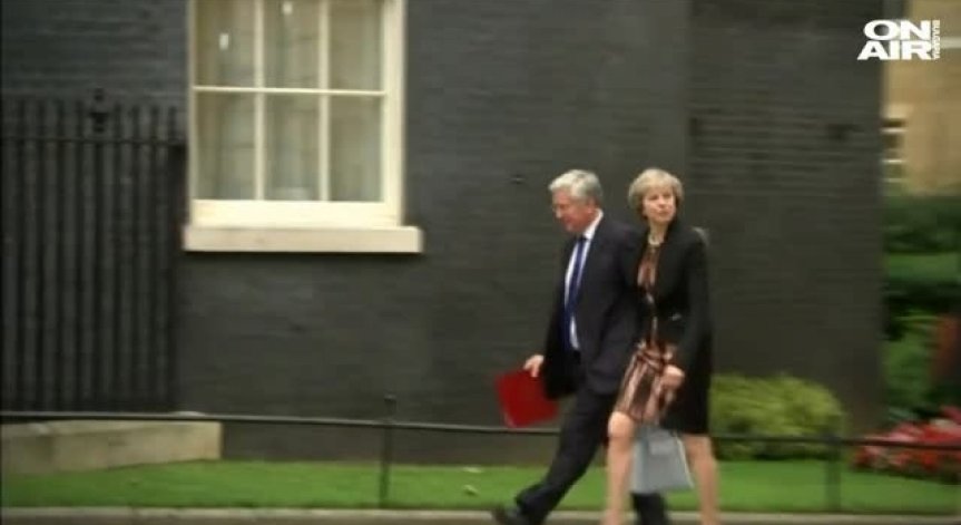 Тереза Мей и Доналд Туск на двустранна среща