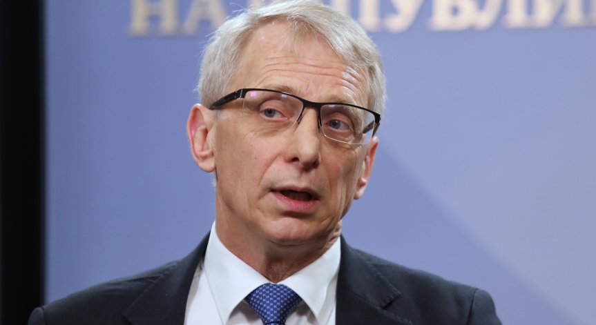 Денков: Спорът за МВнР е кой и как ще обясни в чужбина случващото се в България