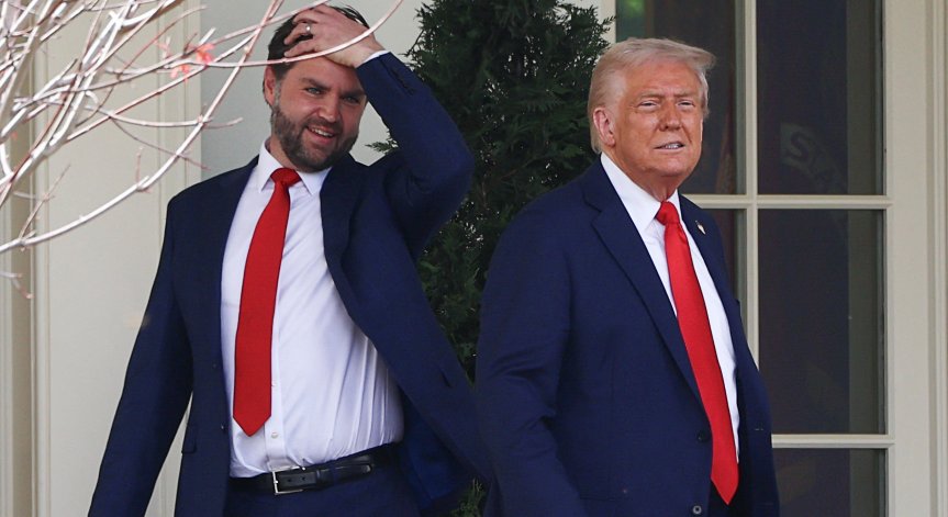 Белият дом спира средства за НАТО и ООН.