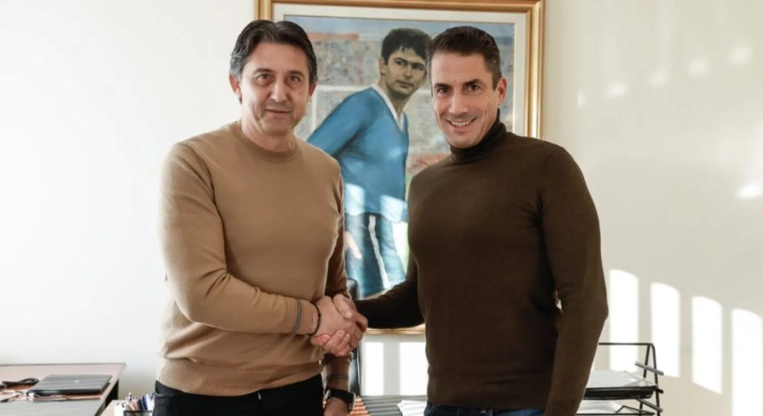 Хулио Веласкес има дългогодишен опит и започва треньорската си кариера през 1997 г.