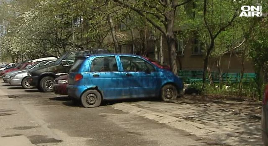 Младежи разработиха приложение, с което помагат на Пътна полиция