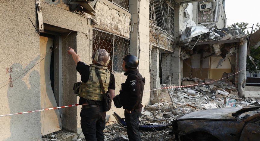 Голямо перо за САЩ е изграждането на Златен купол.