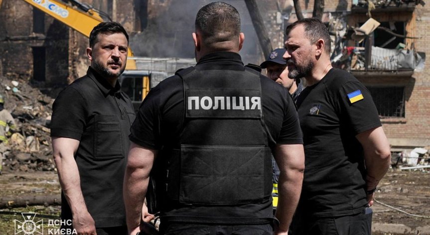 Зеленски очаква напредък по пътя към ЕС на фона на размяна на удари с Русия