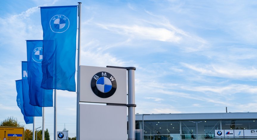 Над 650 000 евро обезщетение: Служители на BMW се надпреварват да напуснат