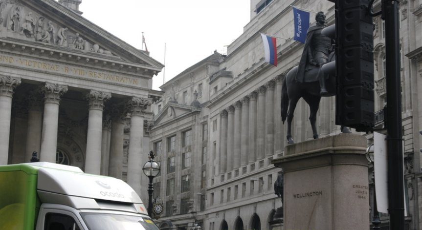 ВТБ се оплака от BoE