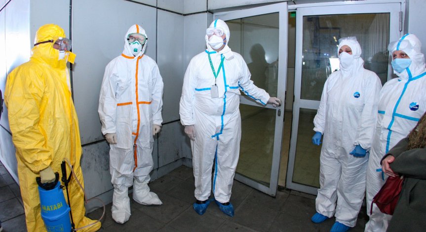 429 заразени и четирима починали с Ковид-19 за денонощието (ОБНОВЕНА)