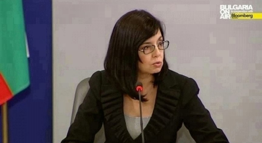 Кунева настоя за промени в Конституцията и заради борбата с корупцията