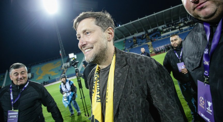 Стъпка към по-голяма прозрачност и нови партньори за клуба.