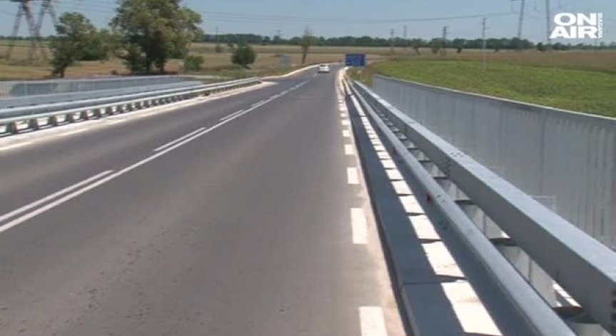 Нова тапа, нови нерви за шофьорите по АМ 