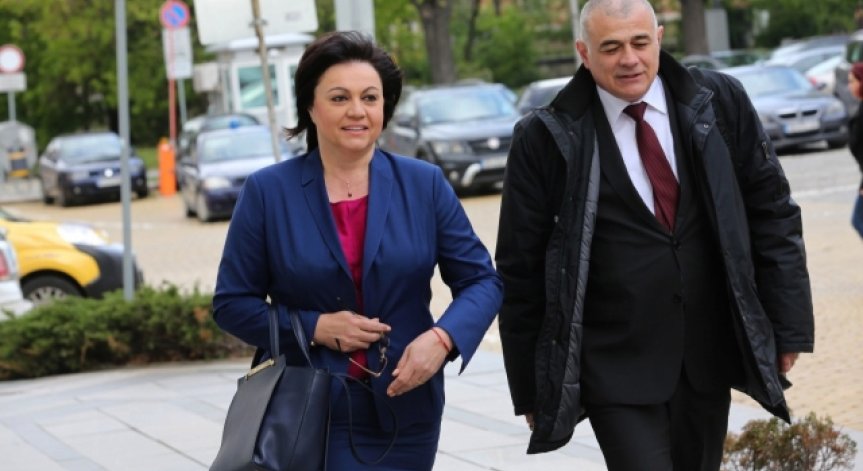 Нинова: Правителството на Борисов е правителство на подмяната!