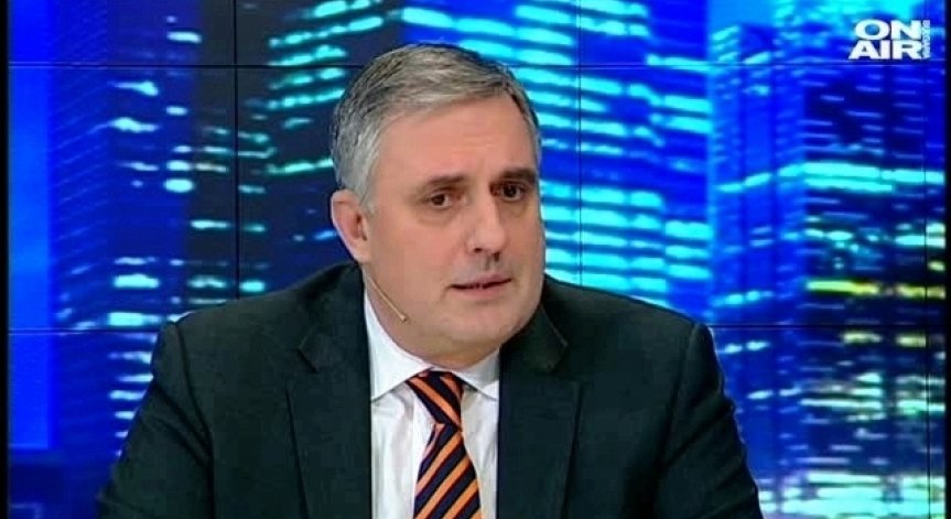 Борисов прие оставката на Калфин