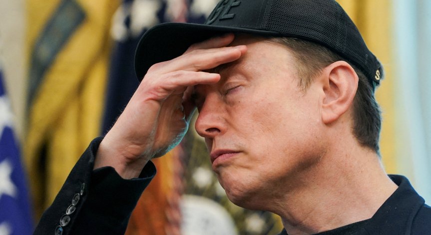 Бащата на Мъск: Путин е изключителен, Зеленски е корумпиран диктатор