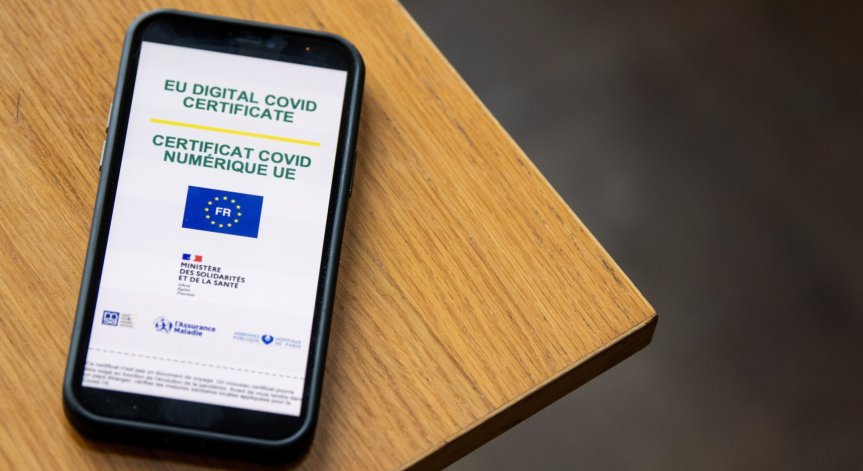 Ваксинационен туризъм: Все повече руснаци искат да се имунизират в Европа