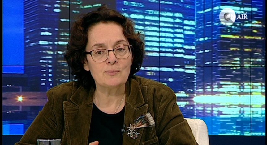 Румяна Коларова: Няма логика от обвързването на предсрочните избори с някакви други