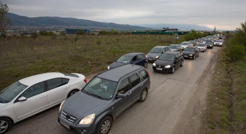 Удължават с 10 месеца срока на валидността на шофьорските книжки