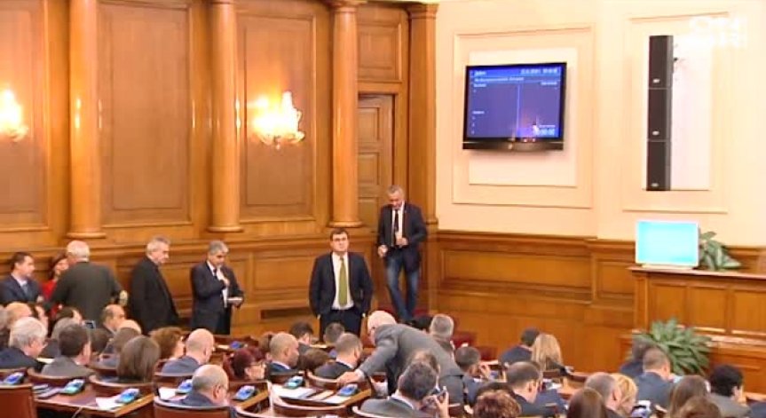 Валери Симеонов с нова спорна реплика, този път за МВР