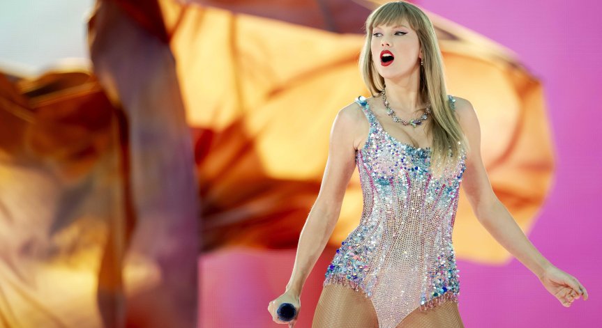 Суифт дава добър пример на младото поколение.