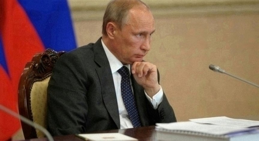 Путин: Руските военни да отговарят възможно най-твърдо на заплахите в Сирия