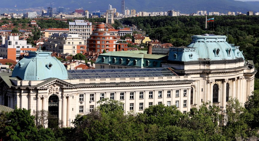 СУ обявява прием по 17 съвместни програми с български и чужди университети