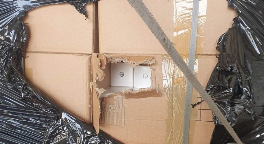 Митничари откриха над 25 000 контрабандни опаковки 