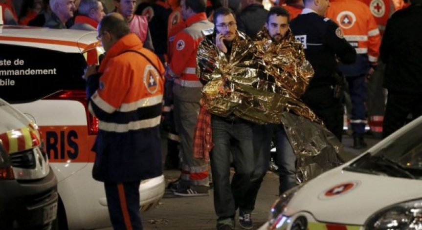 Над 150 са жертвите в Париж