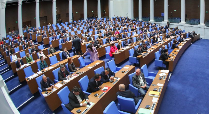 Парламентът разглежда окончателно промените в Закона за съдебната власт