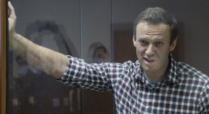 ЕС налага санкции на 4-ма представители на руските власти заради Навални