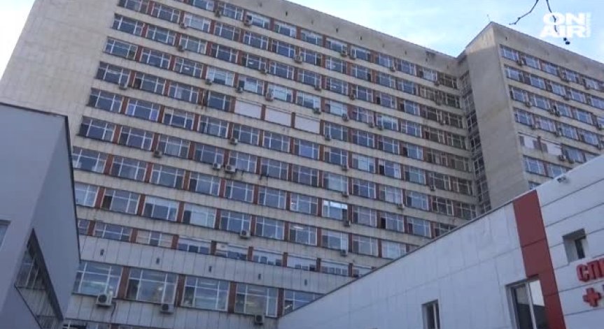 След срещата с Цацаров: Паникбутони и охрана за медиците