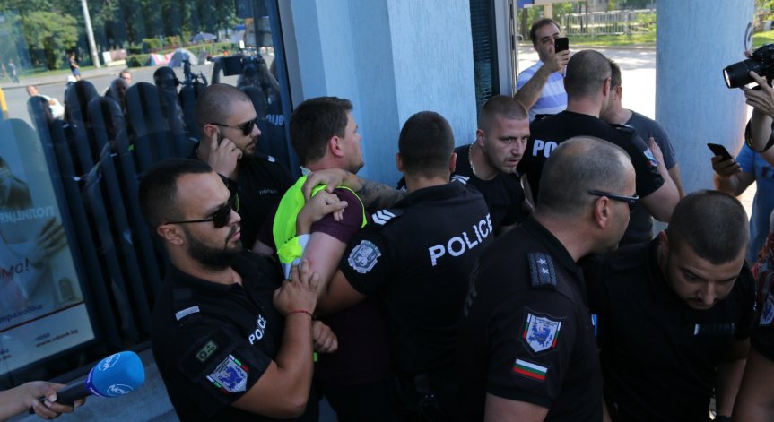 Екшън на Орлов мост: Задържаха Петър Кърджилов, нападнал възрастна жена