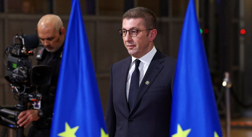 РСМ: България да прояви европейско поведение и уважение към езика ни