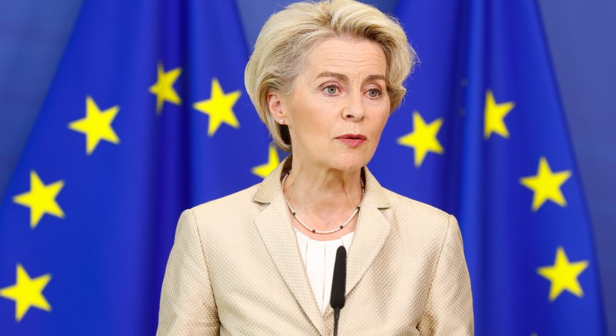 Фон дер Лайен: ЕС реагира бързо с мерки срещу Русия, демокрацията в Украйна ще победи
