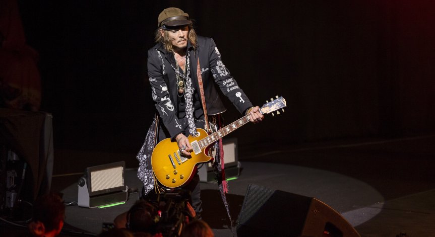 Джони Деп ще свири в България