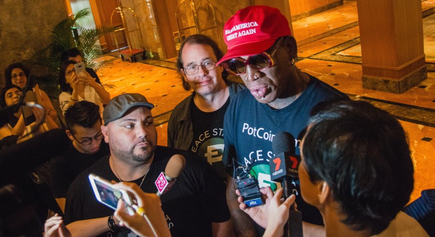 Денис Родман отива в Русия в опит да измъкне Бритни Грийнър