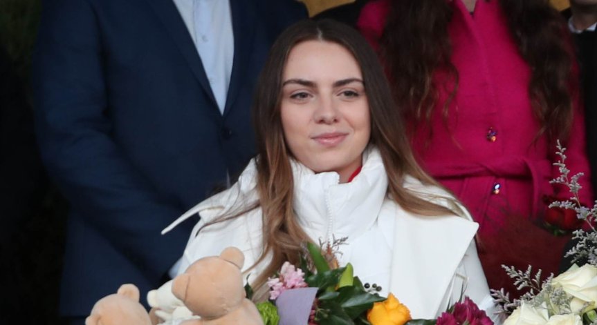 Нургюл Салимова регистрира първа загуба на Световното първенство по ускорен шахмат
