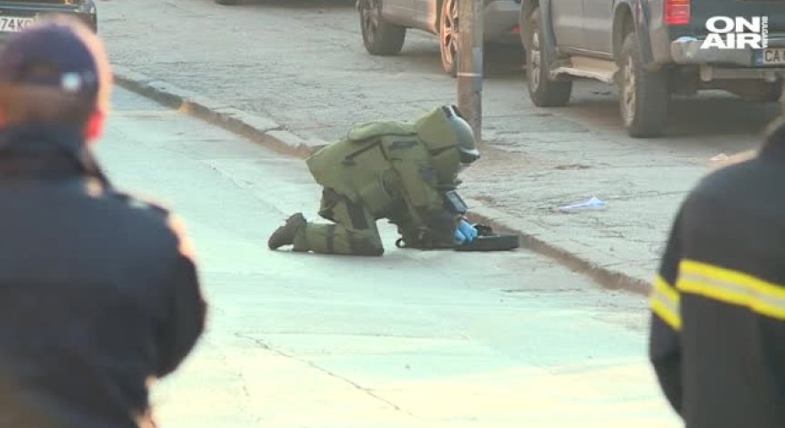 Полицията проверява сигнал за бомба в столичния квартал "Гео Милев" (обновена)