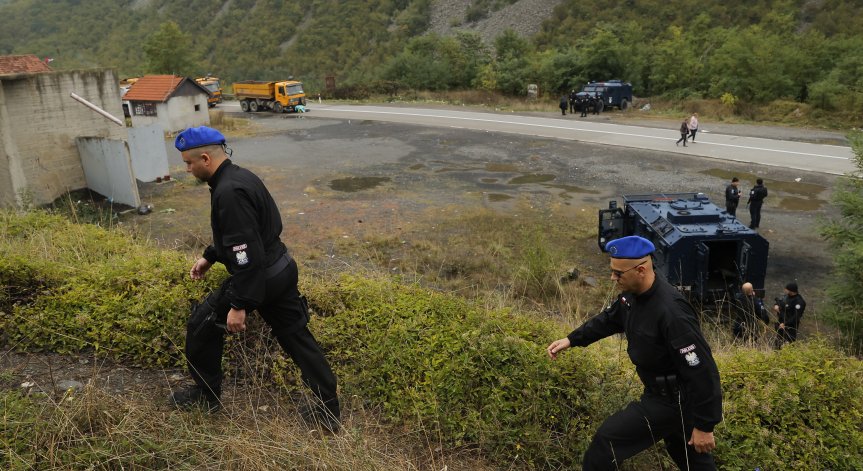 Премиерът на Косово: Сърбия ни обстрелва