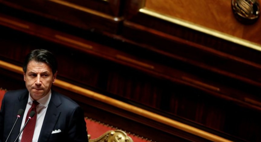 Ще запази ли поста си италианският премиер Джузепе Конте? 